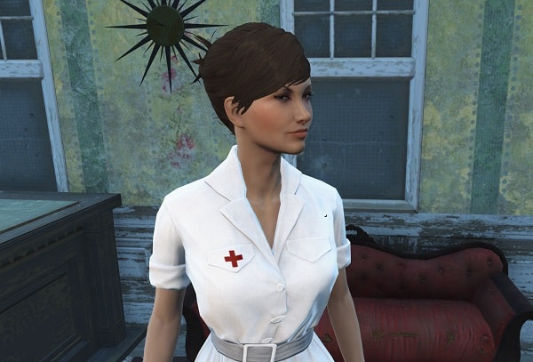 Белое платье медсестры